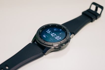 20. Samsung Gear S3 Frontier smartwatch 425x283 1